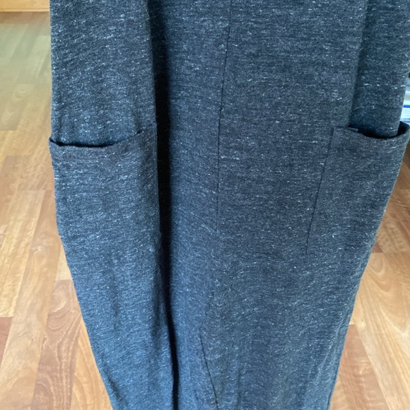 Nike onesie.. worn 3 times. Like new - Picture 5 of 6